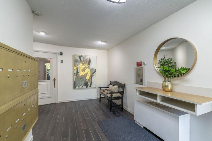 Property Photo:  1860 Eagle Ridge Drive W304  MN 55118 