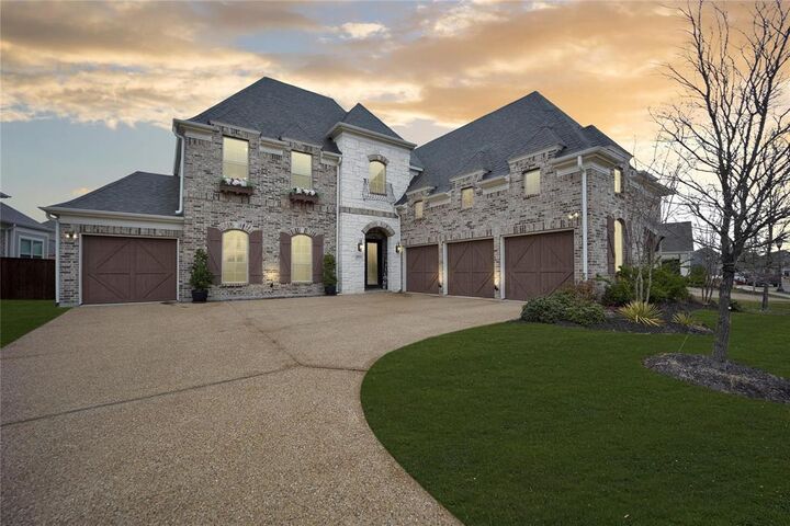 Property Photo:  3629 Ladybank  TX 75056 