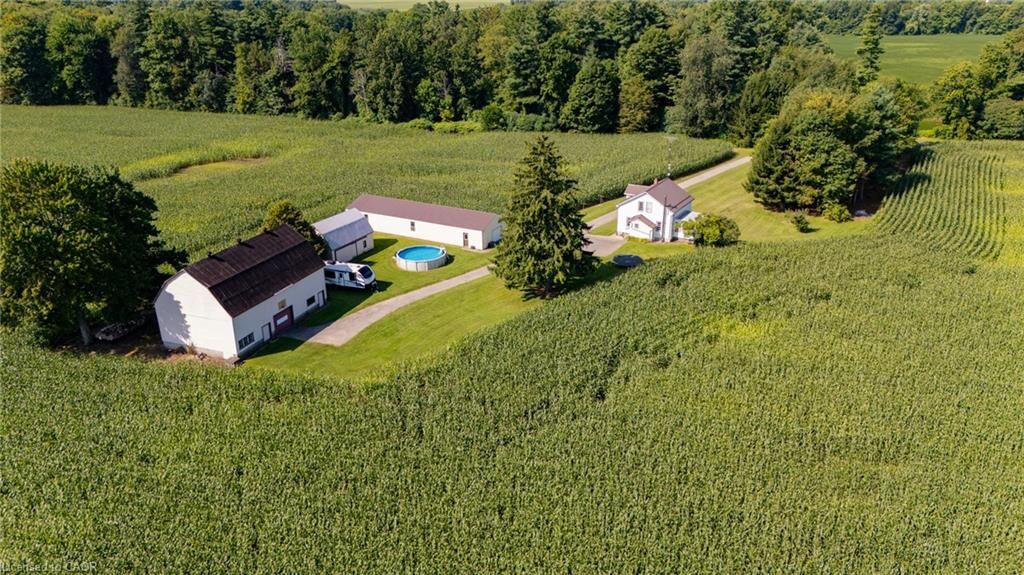 Property Photo: 862 Concession 11 Townsend ON N0E 1Y0