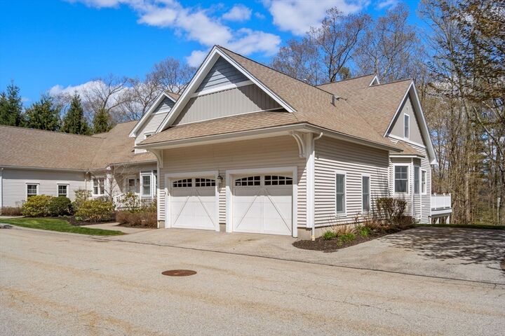 Property Photo:  3 Summerland Way 3  MA 01609 