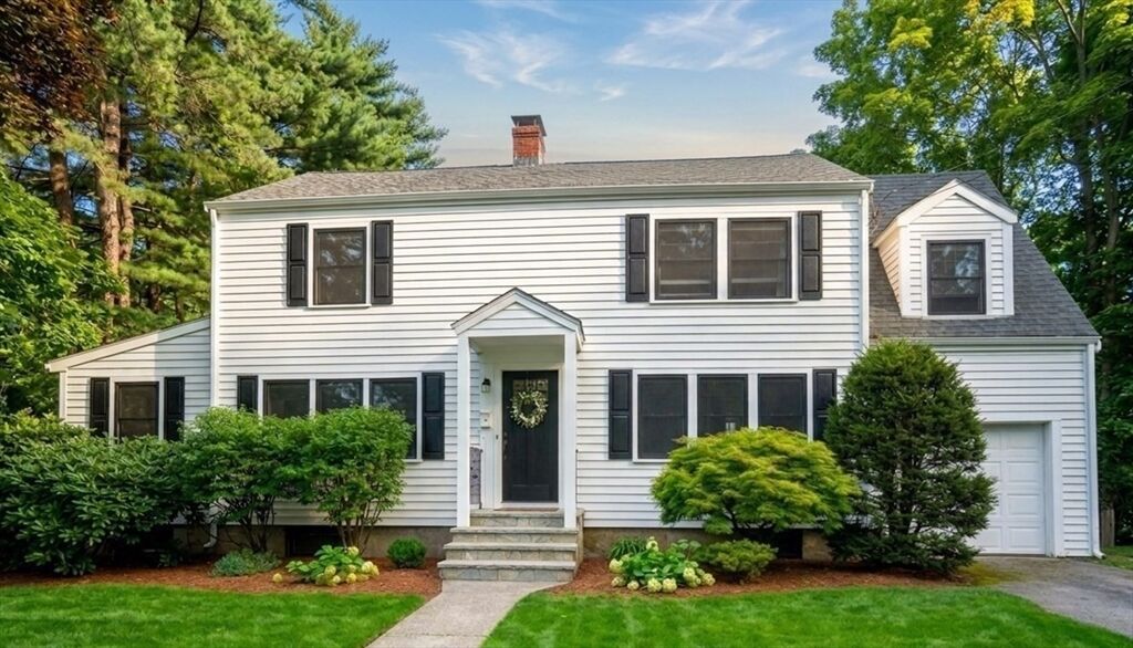 Property Photo: 14 Fuller Brook Ave MA 02492