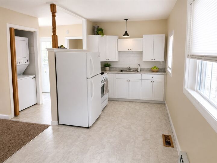 Property Photo: 19 Chestnut St 19E MA 01701