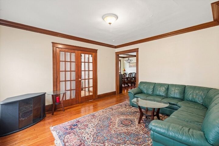 Property Photo:  8 Verndale Rd 1  MA 02186 