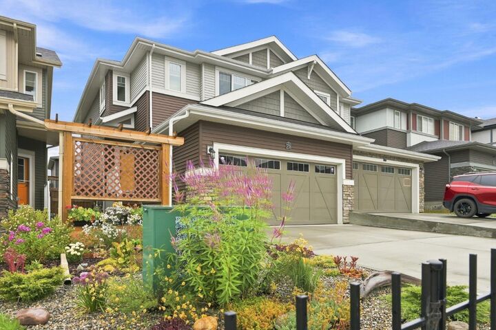 75 Sundown Close — photo 1