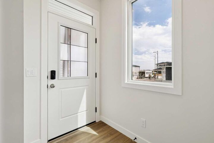 Property Photo: 64 Southborough Common AB T4C 3J7