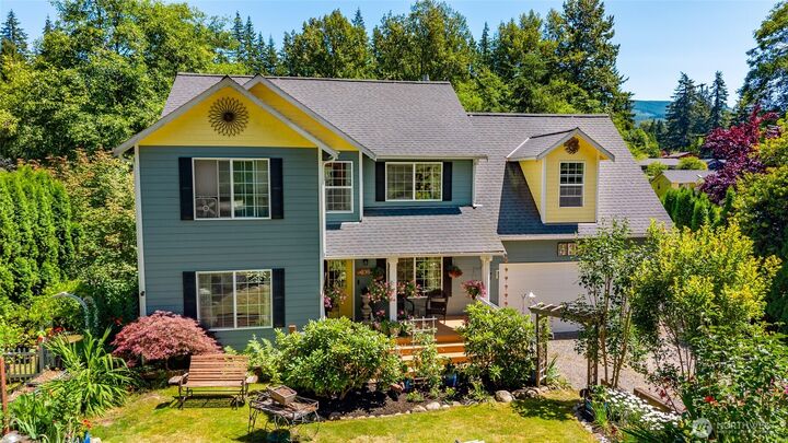 Property Photo: 430 Rainbow Drive WA 98284