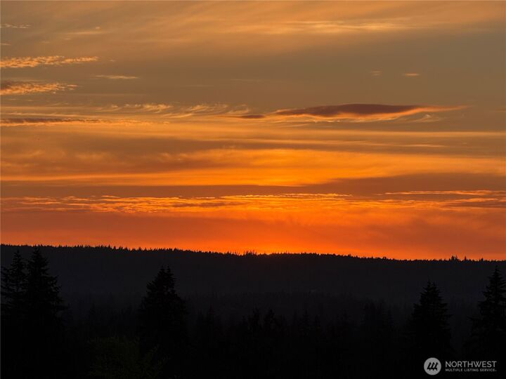 Property Photo:  7500  76th Place NE  WA 98270 