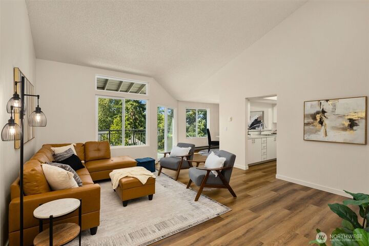 Property Photo:  3218  80th Avenue SE 6  WA 98040 