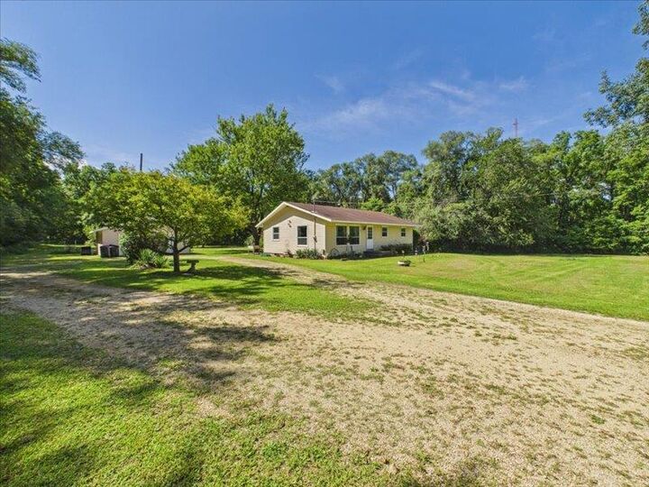 Property Photo: 2330 Euclid Avenue WI 53511
