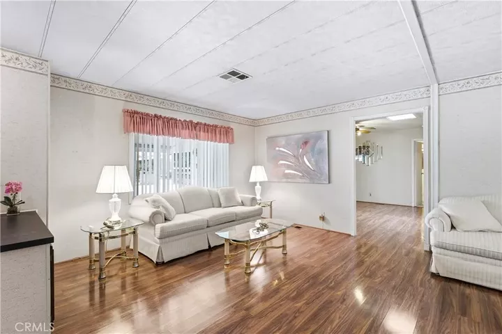 Property Photo: 975 Vista Grande Drive CA 92543