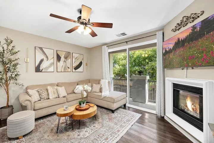 Property Photo:  141 Via Montisi  CA 92071 