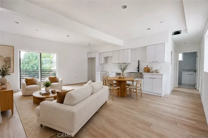 Property Photo: 6461 Woodley CA 91406