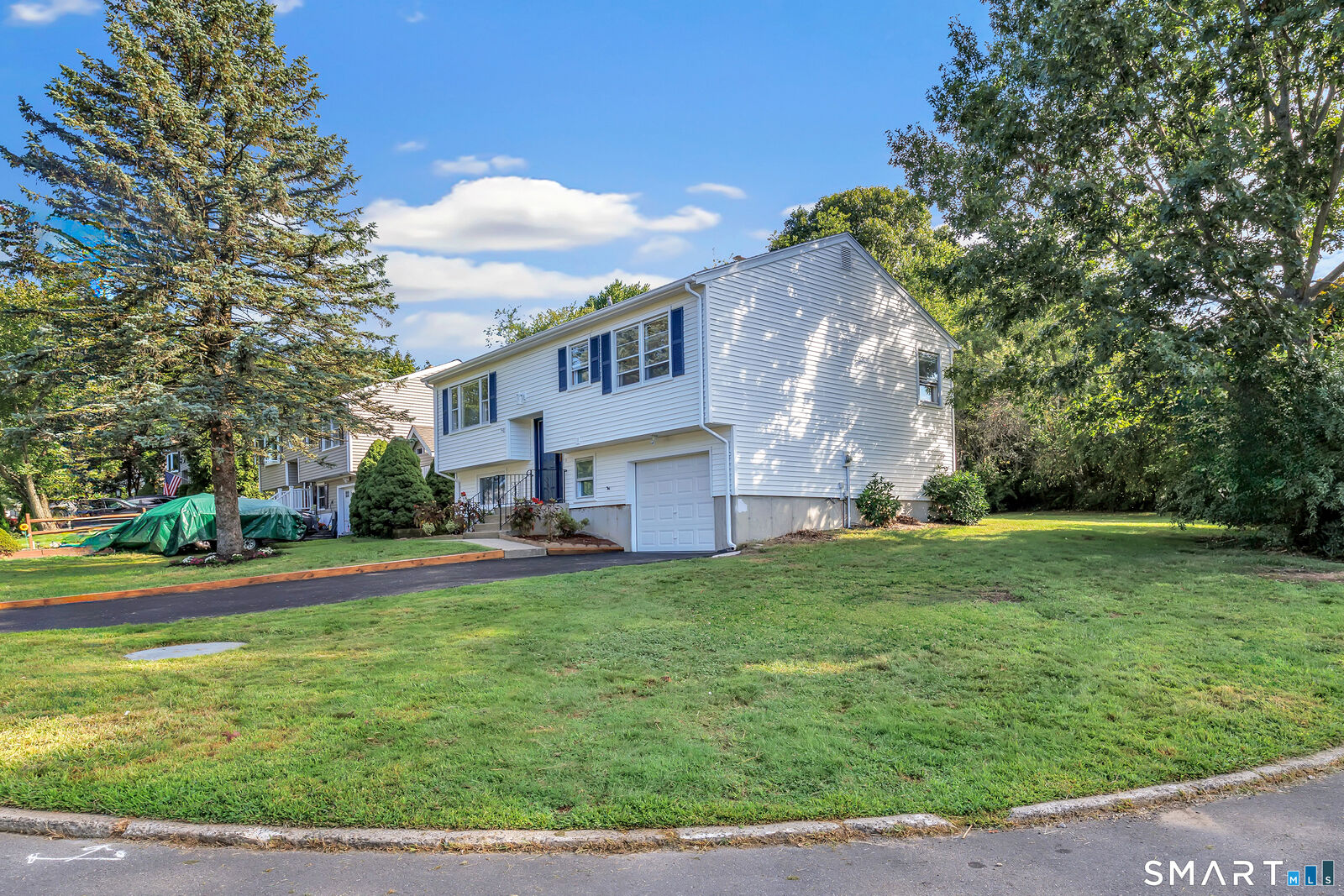 Property Photo:  77 Meadow Lark Road  CT 06770 