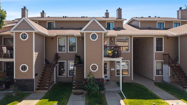 80 Cedar Meadow Drive — photo 1