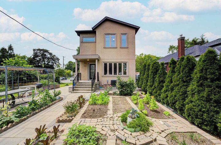 Property Photo: 964 Pharmacy Avenue ON M1R 2G6