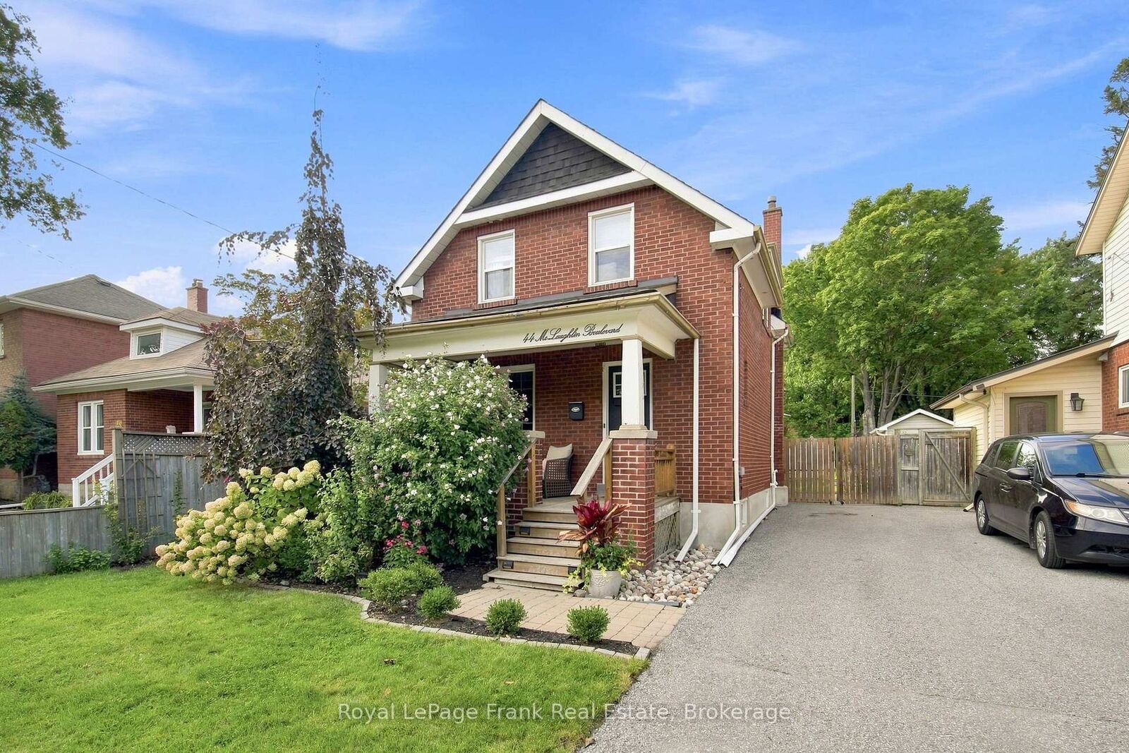 Property Photo: 44 McLaughlin Boulevard ON L1G 2N9
