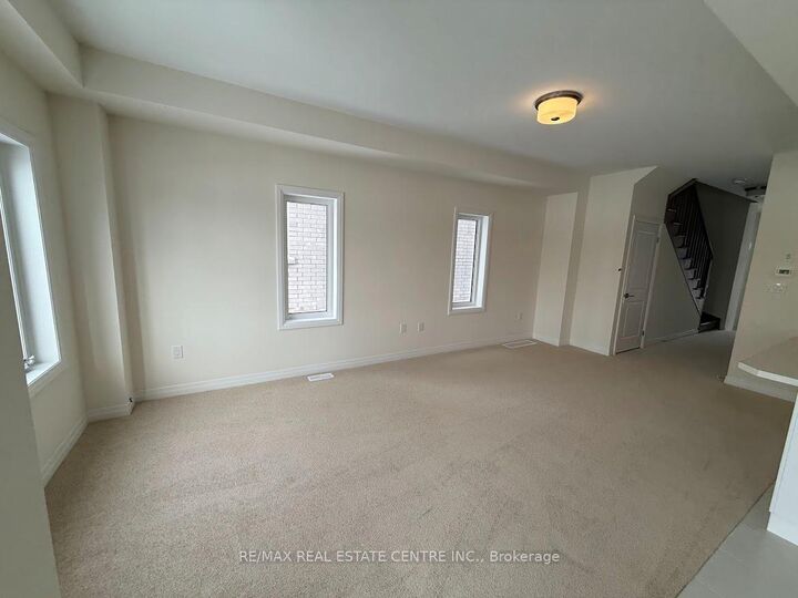 Property Photo: 660 Colborne Street W 76 ON N3T 0L8