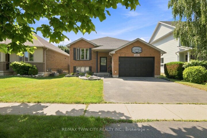 Property Photo:  22 Osborn Avenue  ON N3T 6P9 