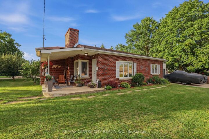 Property Photo:  438 Forest Lawn Avenue  ON N5V 1T1 