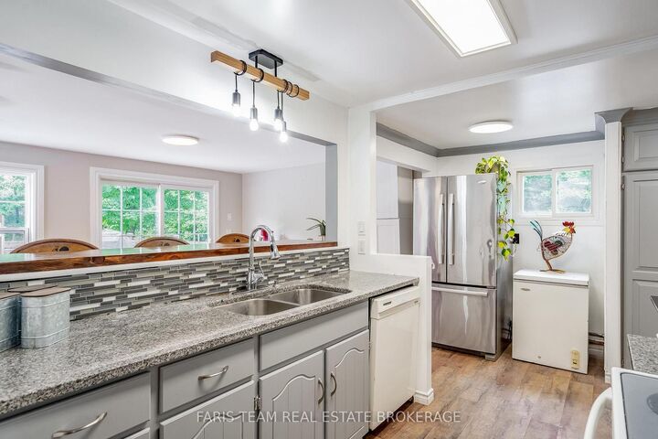Property Photo:  1490 Laughlin Falls Road  ON L0K 1E0 