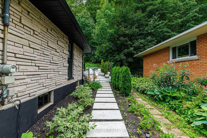 Property Photo: 180 Woodside Drive ON L2T 1X6