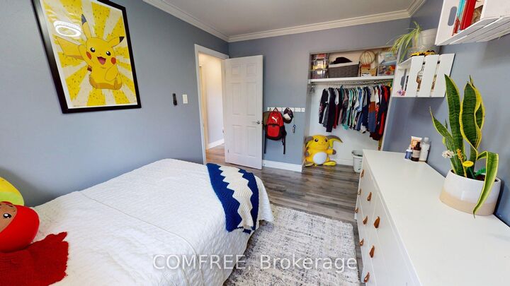 Property Photo: 90 San Antonio Drive ON L9C 5N2