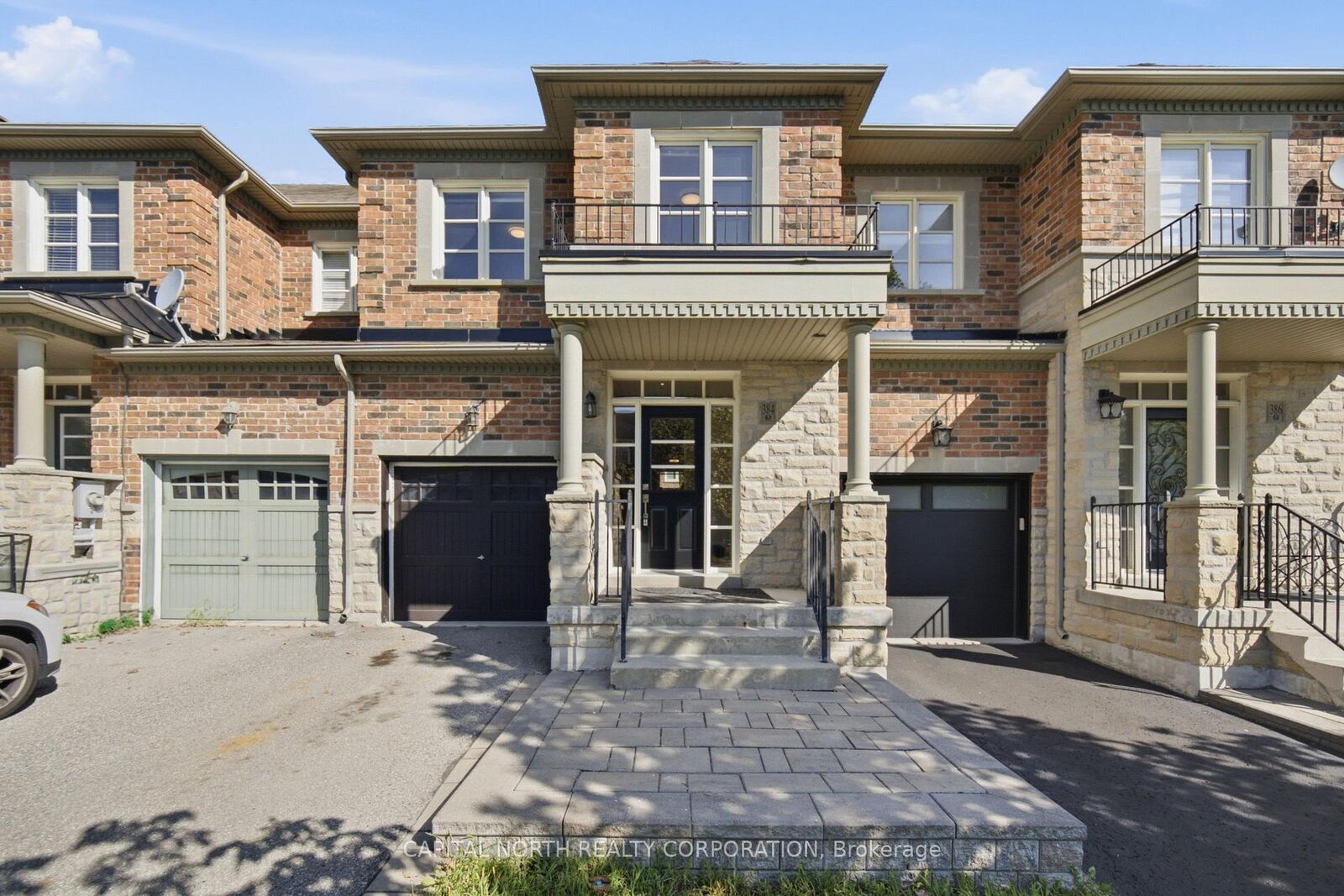 Property Photo: 384 William Dunn Crescent ON L3X 3L2