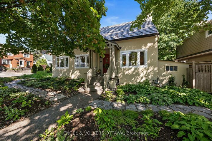86 Ivy Crescent — photo 1