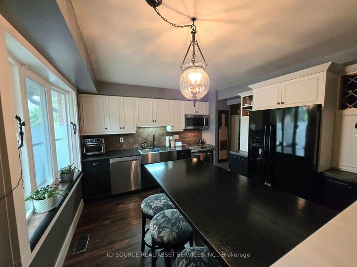 Property Photo: 1730 Attawandaron Road ON N6G 3N1