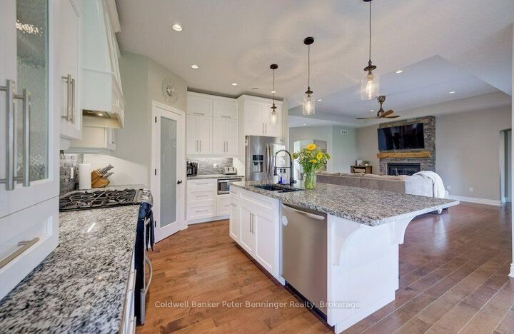 Photo de la propriété:  354 Westwood Drive  ON N0G 2V0 