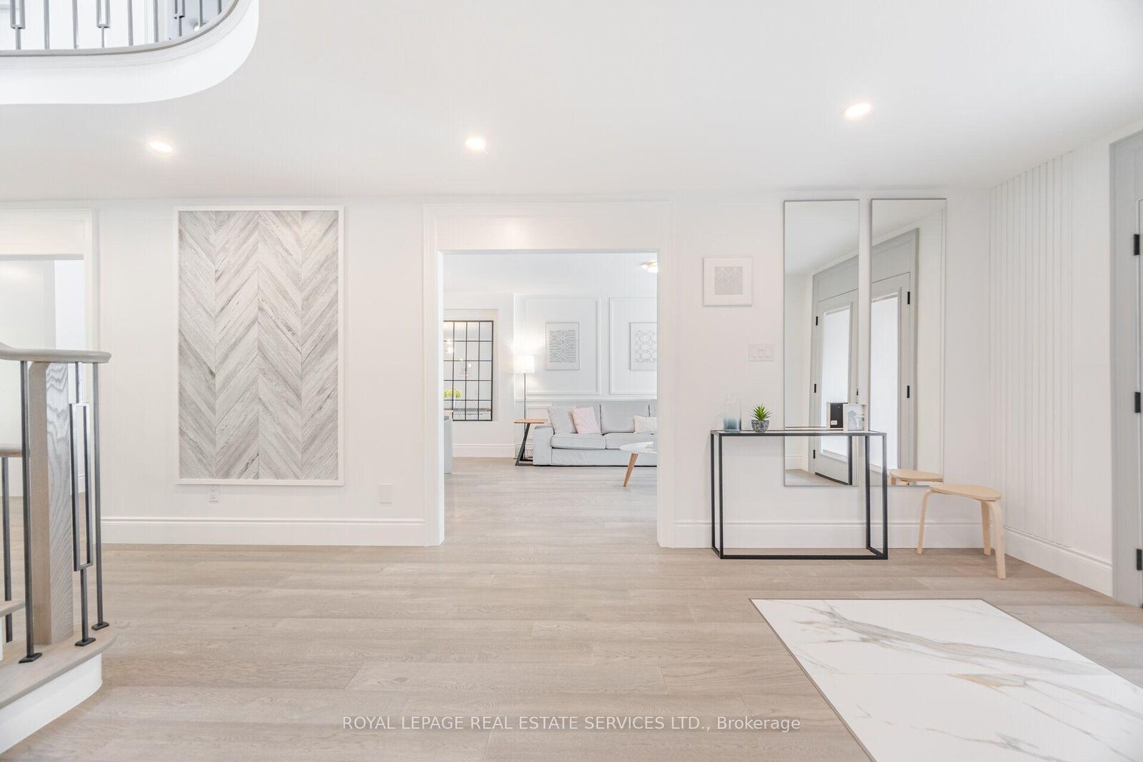 Property Photo:  1173 Bowman Drive  ON L6M 2S9 