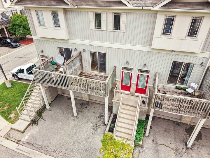 Photo de la propriété:  619 Wild Ginger Avenue H50  ON N2V 2X1 