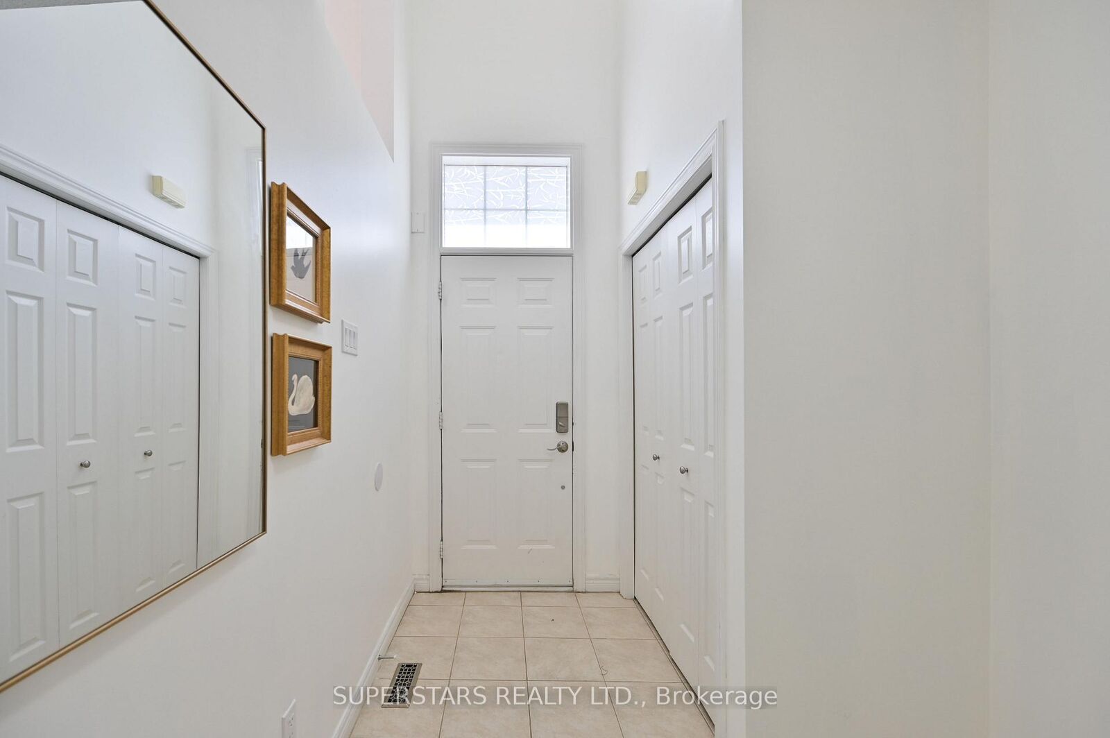 Property Photo: 2280 Baronwood Drive 65 ON L6M 5J8