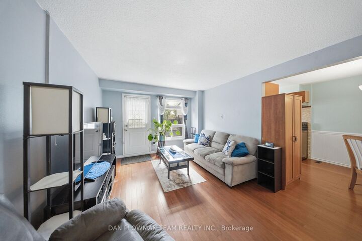Property Photo:  960 Glen Street 108  ON L1J 6E8 