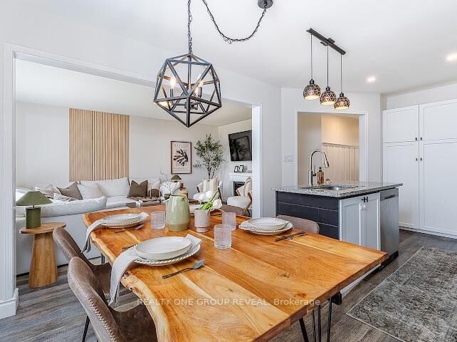 Property Photo: 6 Steinway Drive ON L9L 1V3