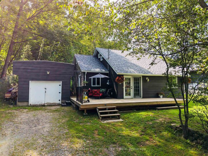 Property Photo: 103 Lindgren Road W ON P1H 1Y2