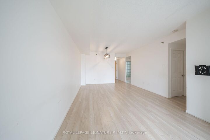 Property Photo:  5800 Sheppard Avenue E 316  ON M1B 5J7 