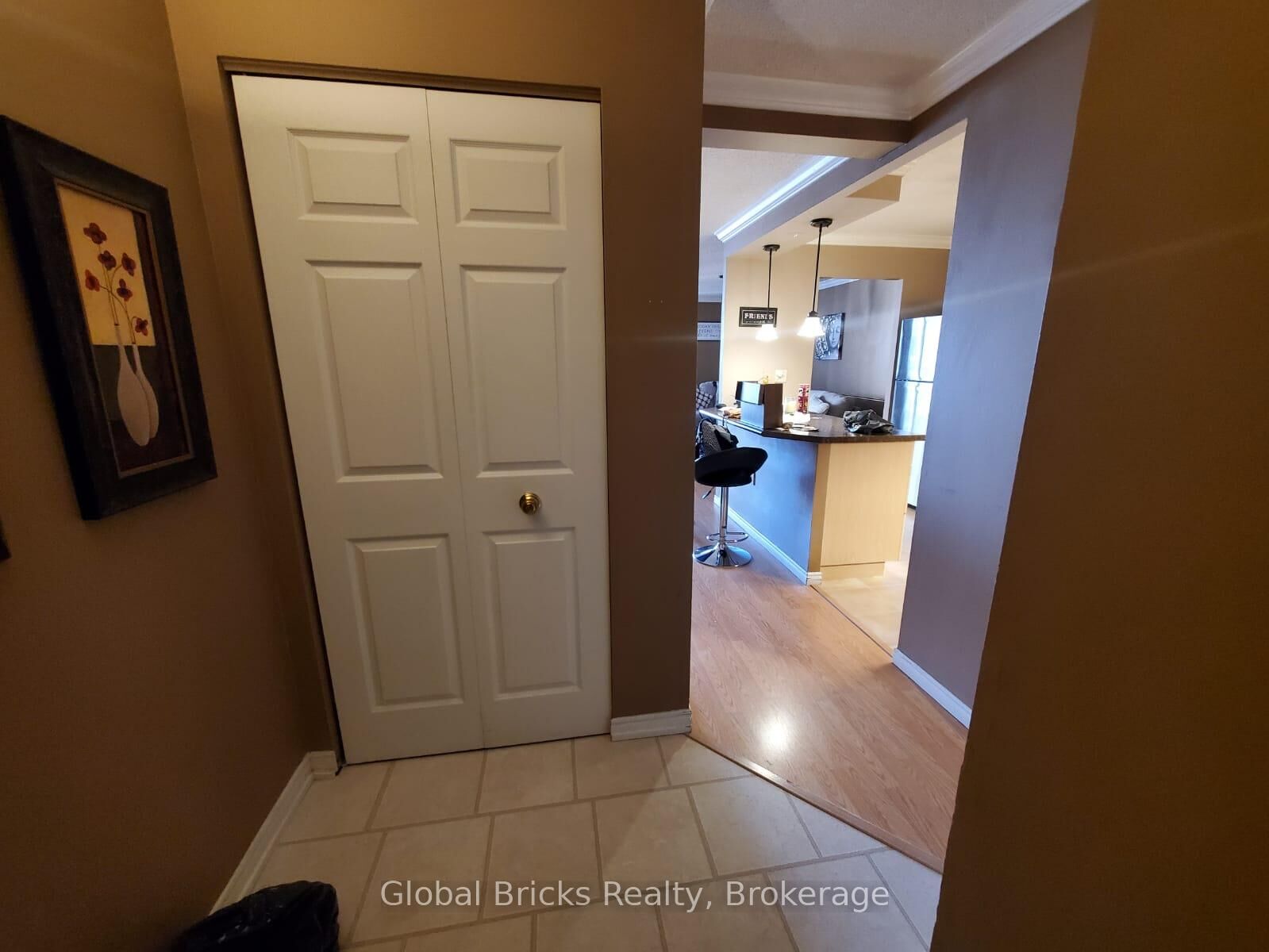 Property Photo:  323 Colborne Street 503  ON N6B 3N8 