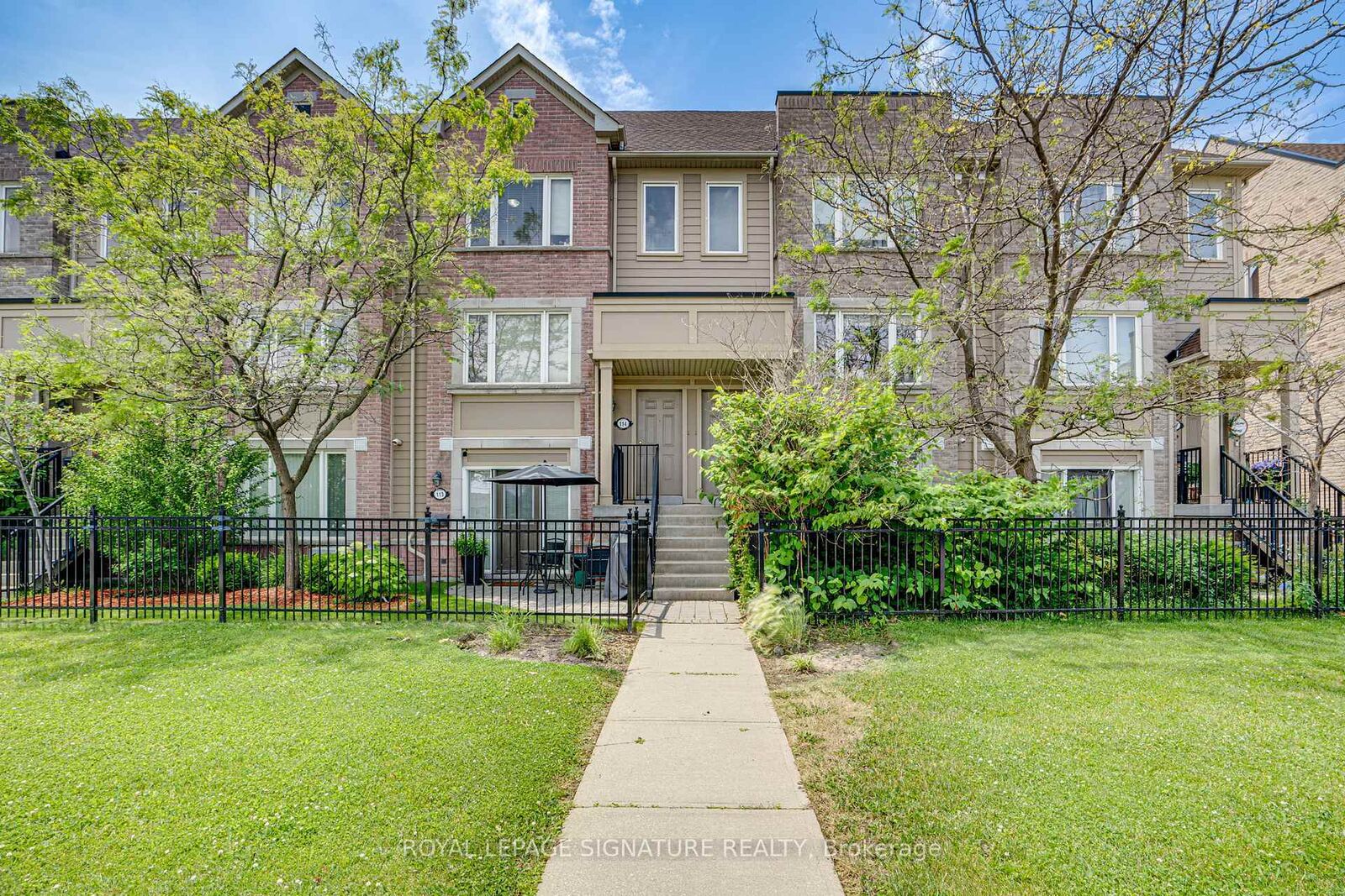 Property Photo:  4950 Winston Churchill Boulevard 114  ON L5M 8E4 