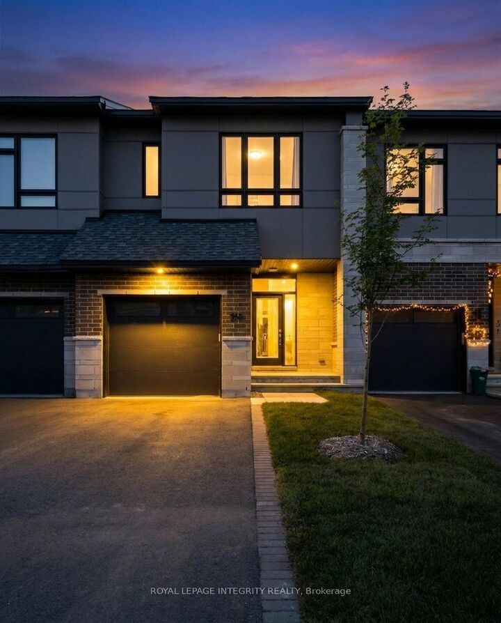 213 Bristol Crescent — photo 1