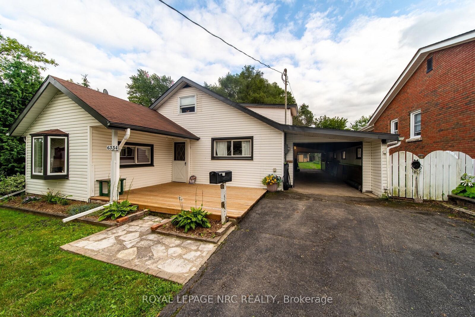Property Photo:  6334 Frederica Street  ON L2G 1C4 
