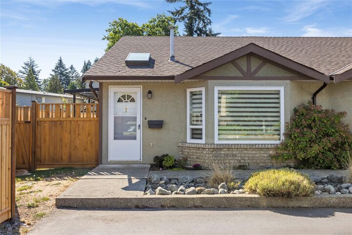 1623 Caspers Way #9 — photo 1