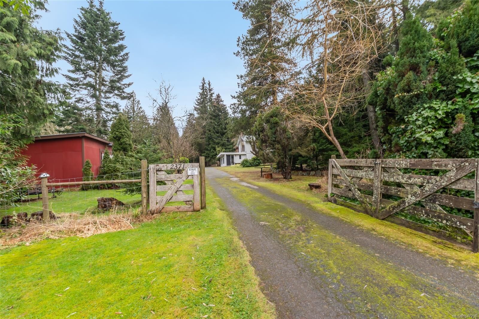 Property Photo: 2371 Jingle Pot Rd BC V9R 6W2
