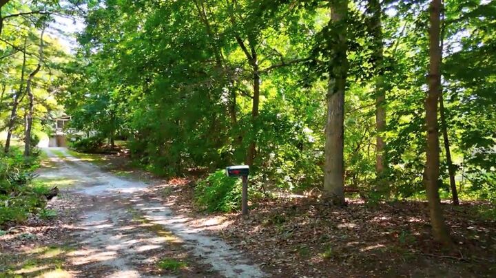 Property Photo: 1065 Lakeshore Road ON N7V 2V5