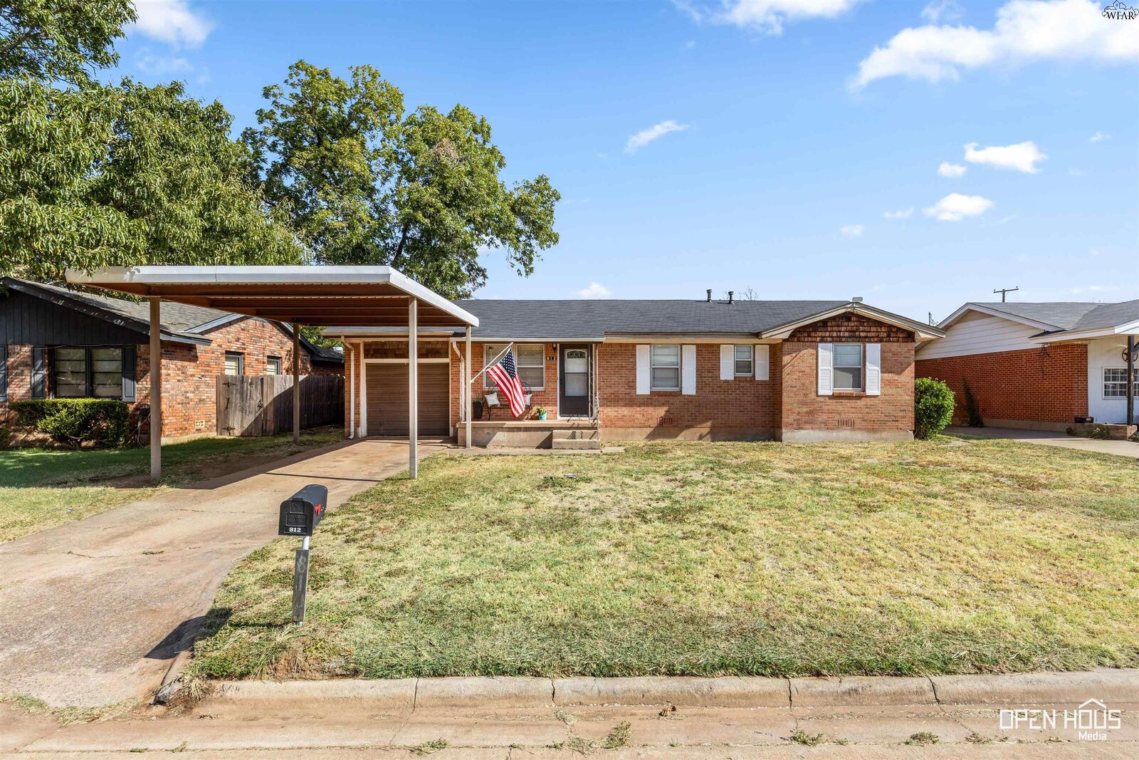 Property Photo: 812 Van Horn Street TX 76367