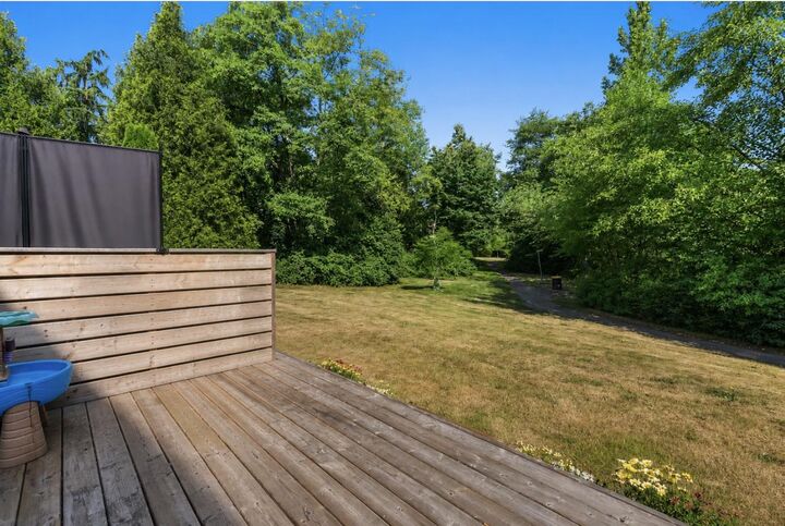 Property Photo:  15879 Alder Place  BC V4A 5J1 