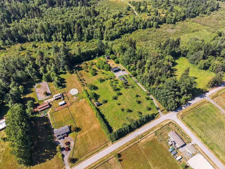 Property Photo: 21228 8 Avenue BC V2Z 1S9