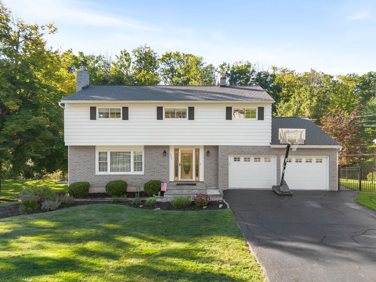 Property Photo:  4221 Marietta Drive  NY 13850 