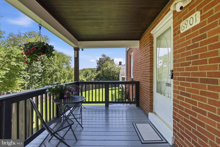 Property Photo:  6901 Westhampton Drive  VA 22307 