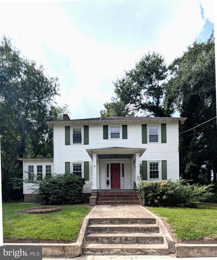 Property Photo:  420 W College Avenue  MD 21801 